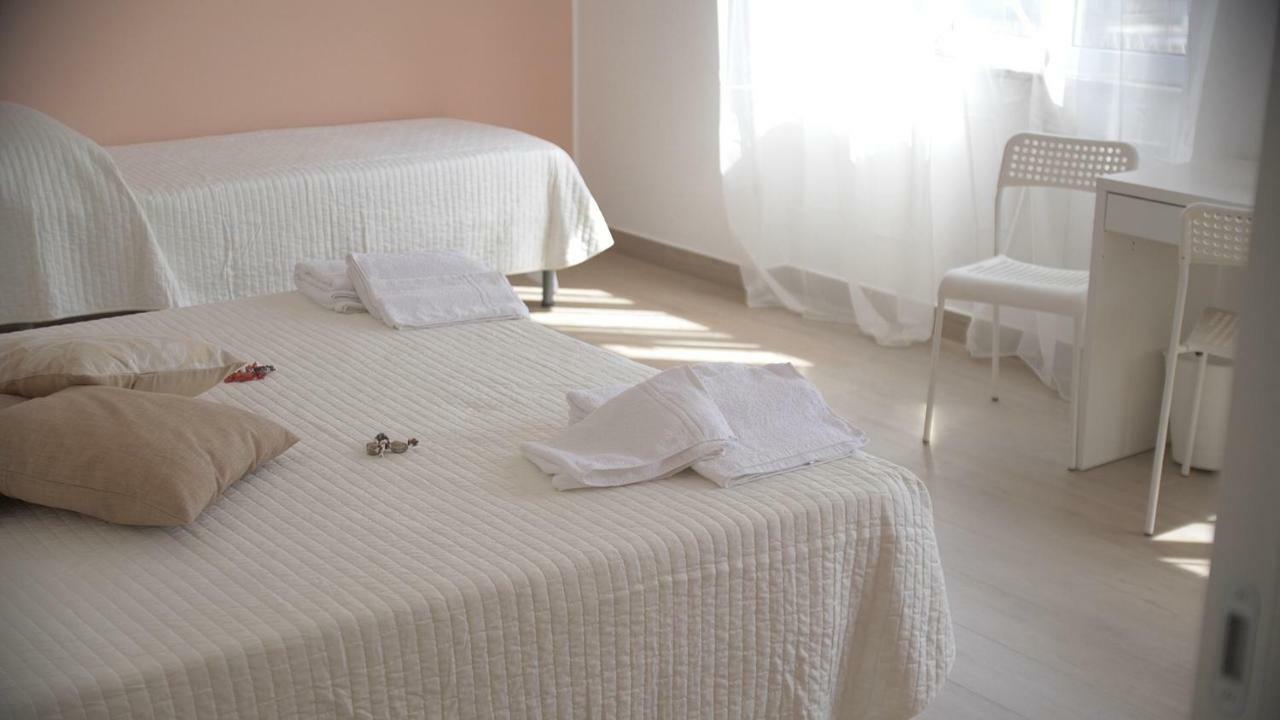 Binario 2 Hotell San Giorgio a Cremano Exteriör bild