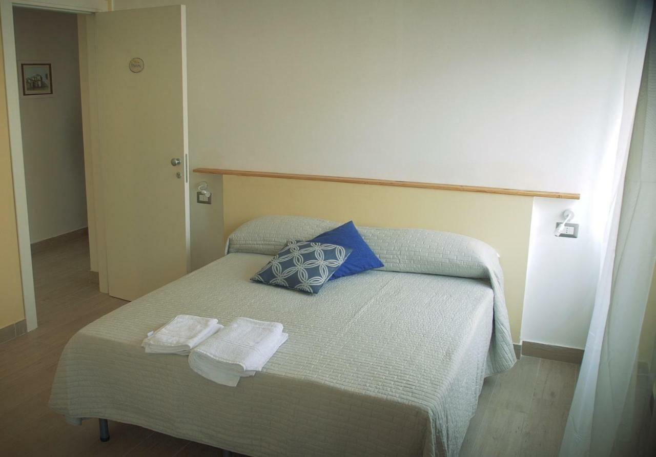 Binario 2 Hotell San Giorgio a Cremano Exteriör bild